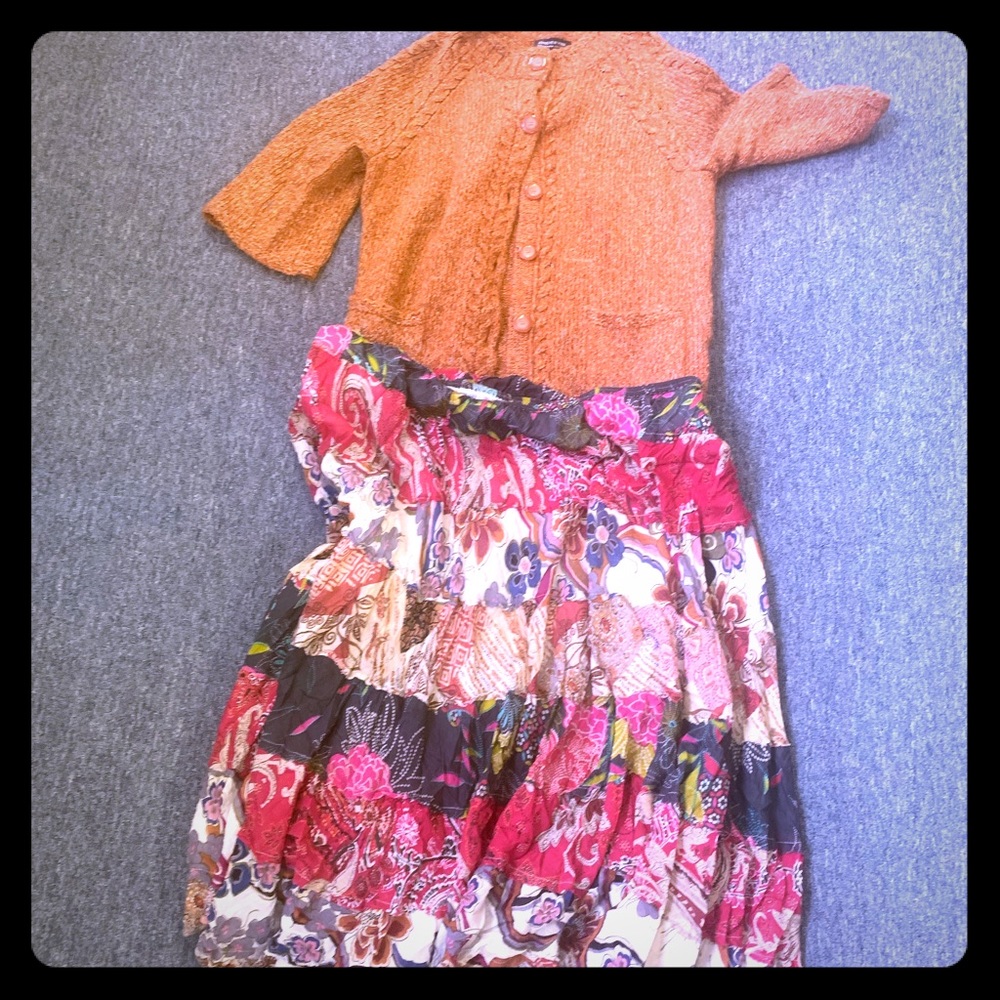 Cardigan/skirt bundle